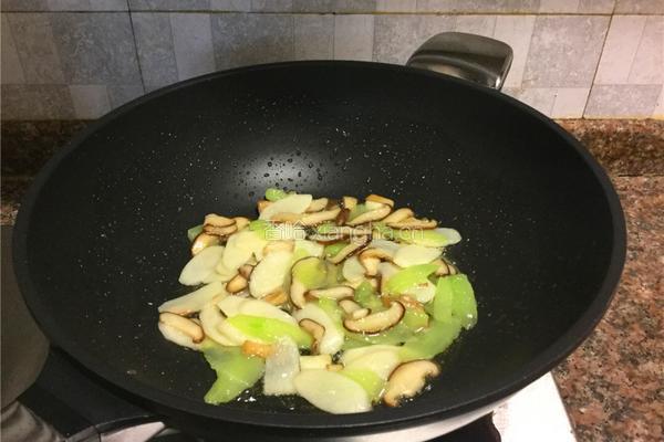 香菇烩山药的做法图解9