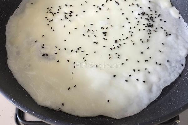 鸡蛋芝麻饼的做法图解4