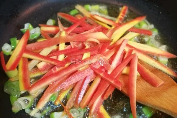 素食主义芹菜炒土豆的做法图解5