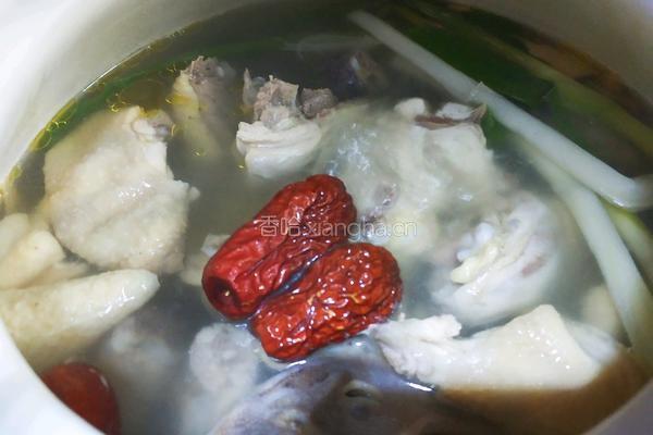 鲜松茸鸡汤的做法图解6