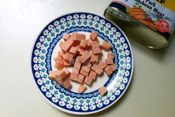 法式沙拉酱午餐肉夹荷叶饼的做法图解2