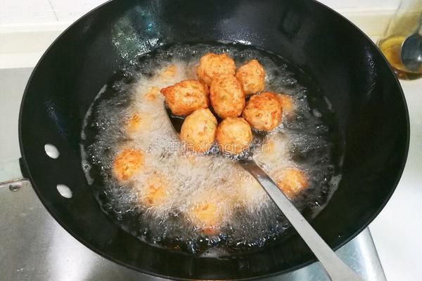 金灿灿的肉圆的做法图解14