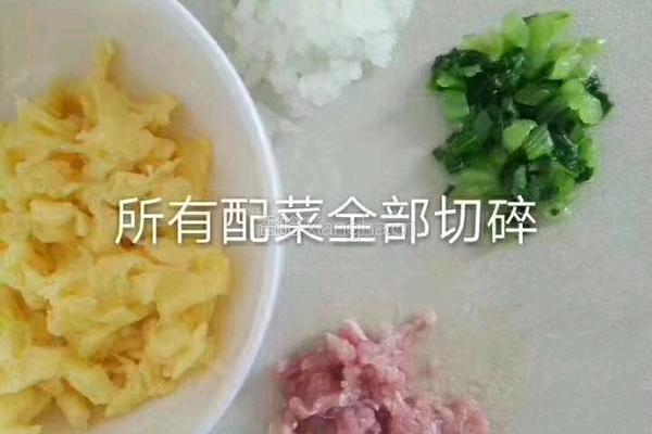 肉沫蔬菜海螺炒面的做法图解4