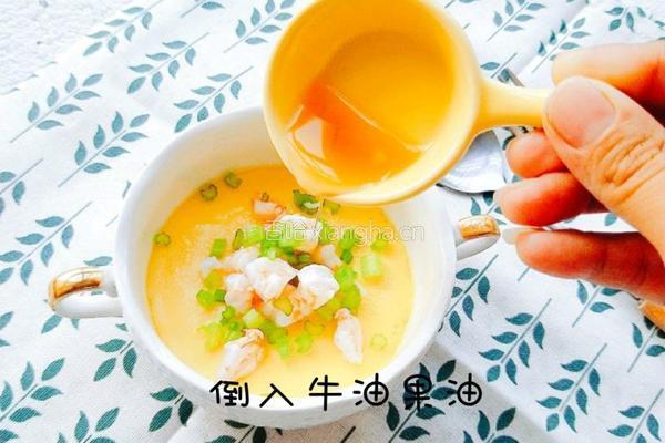 宝宝版鲜虾香芹蛋羹的做法图解6