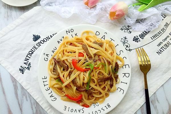 黑椒牛排炒意面的做法图解13