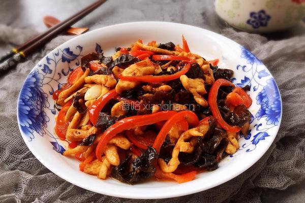 红椒木耳炒鸡丝的做法图解13