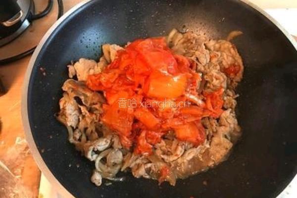 泡菜猪肉烩豆腐的做法图解3