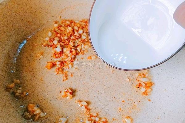 宝宝解暑丝瓜酿肉教程的做法图解6