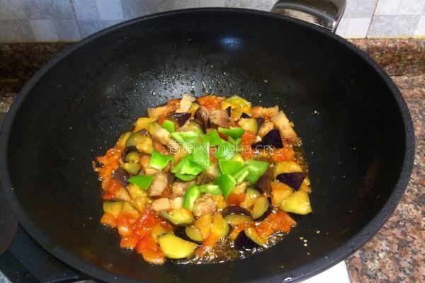 双茄烧肉的做法图解11