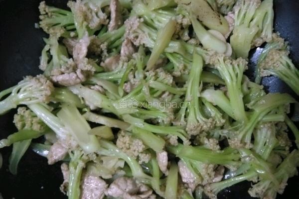 菜花炒肉的做法图解5