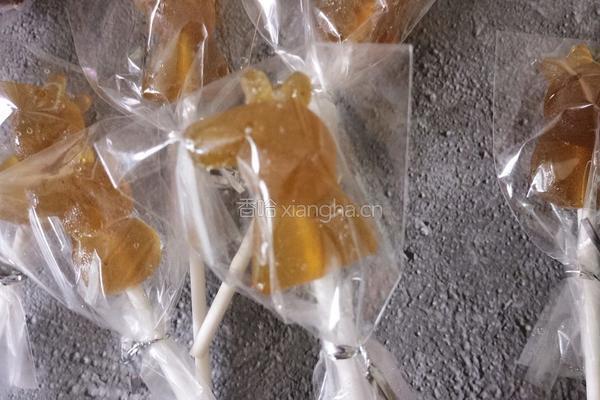 小猪佩琪果汁棒棒糖的做法图解5