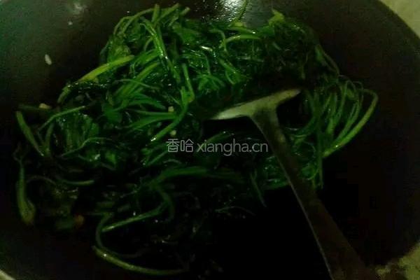 炒红薯叶的做法图解3