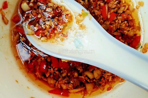 蒜蓉粉丝蒸娃娃菜的做法图解7