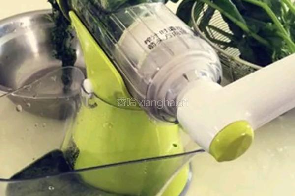 波菜凉皮的做法图解1