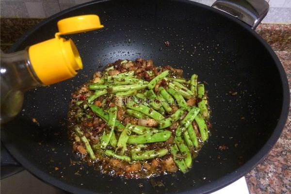 芽菜四季豆的做法图解10