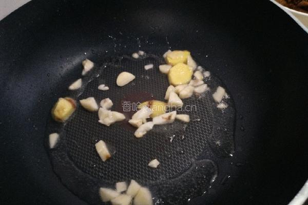 菌菇滑鸭的做法图解3