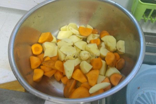 土豆炖牛肉的做法图解7