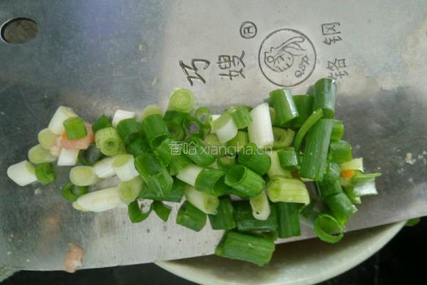 豆角胡萝卜炒肉丁的做法图解4