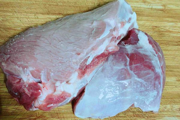 香炸小酥肉的做法图解1