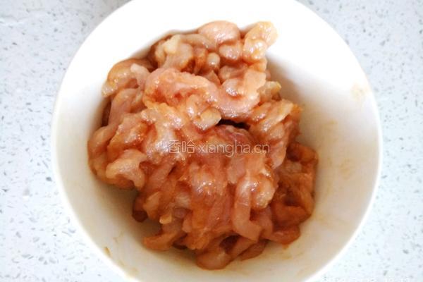 芹菜炒肉的做法图解4