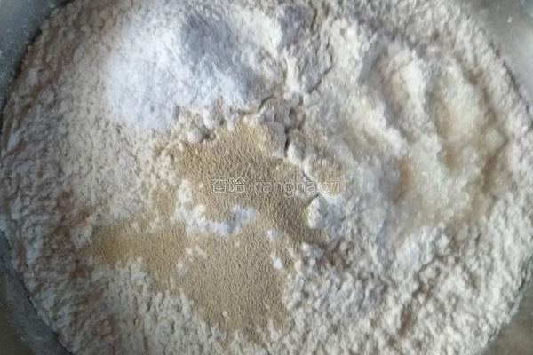 三角烧饼的做法图解2