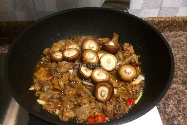 飘香啤酒鸭的做法图解8