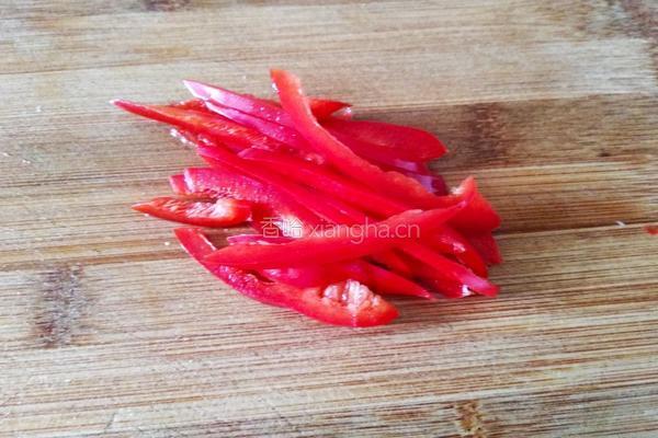 芹菜红椒炒肉丝的做法图解5