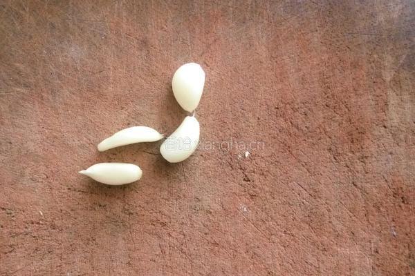 虾米烧茄子的做法图解2
