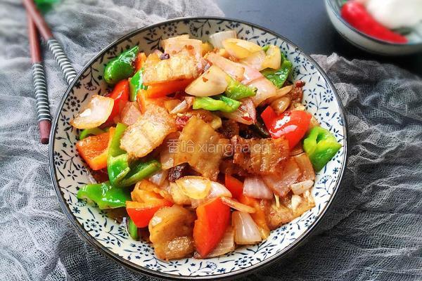 三色回锅肉的做法图解12