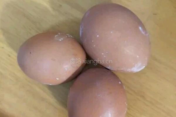 凉拌变蛋的做法图解1