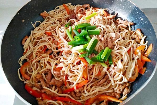 扬州干丝炒肉丝的做法图解14