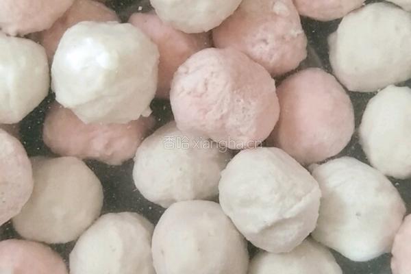 小白菜丸子汤的做法图解1