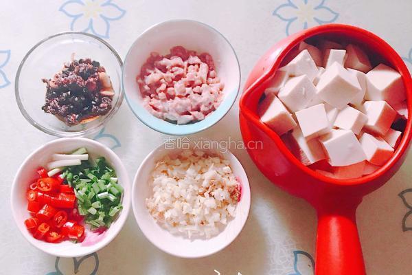麻婆豆腐的做法图解1