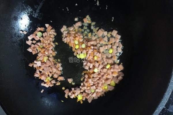 蛋炒饭1的做法图解4