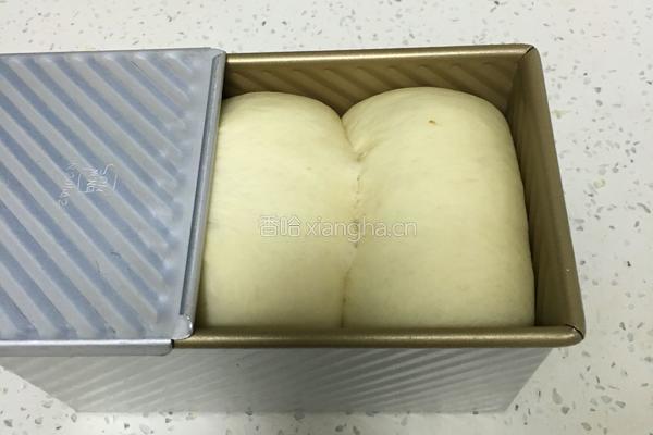 荔枝吐司面包的做法图解13