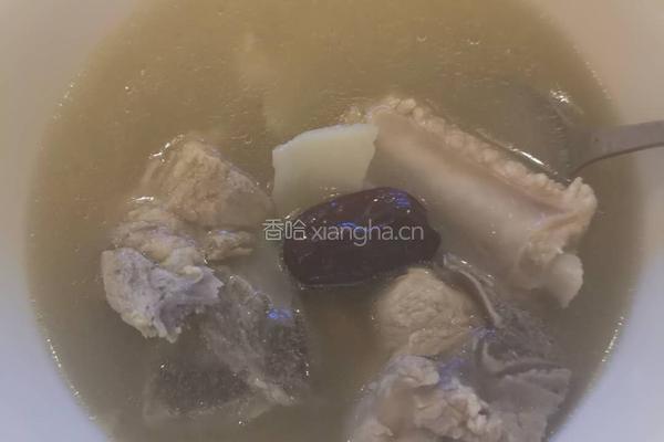 花胶玉竹排骨汤的做法图解7