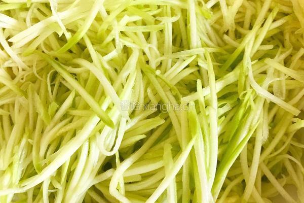 茭瓜胡萝卜丝饼的做法图解2