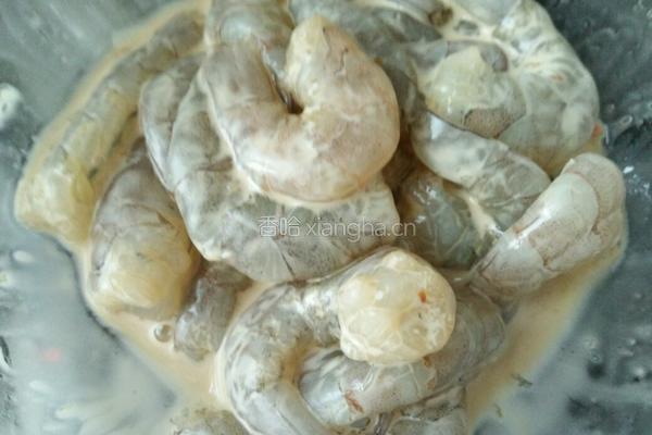中餐厅2――面包屑炒虾的做法图解3
