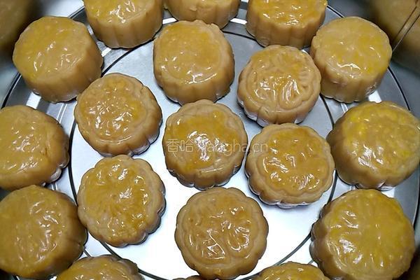 流心奶黄月饼的做法图解8