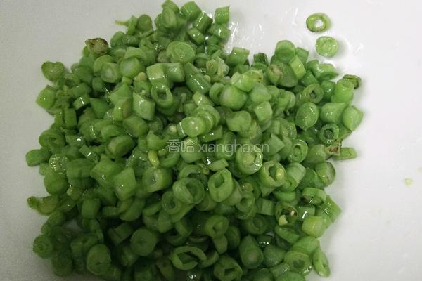 豆角煎鸡蛋的做法图解5