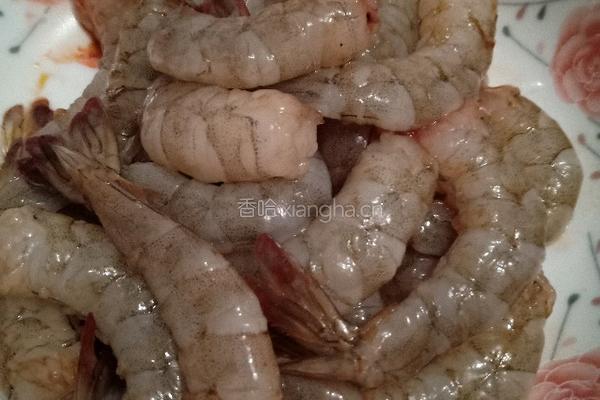 翡翠基围虾的做法图解2