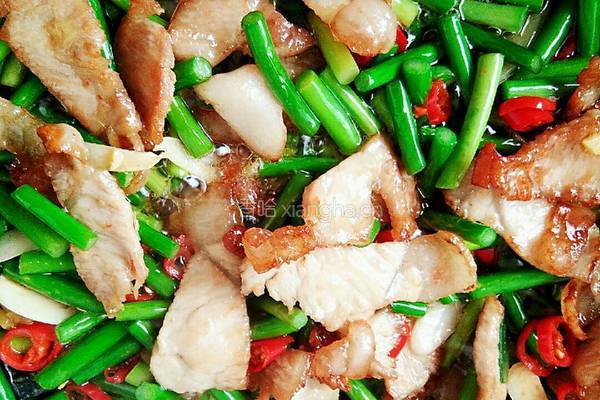 蒜苔炒回锅肉的做法图解8
