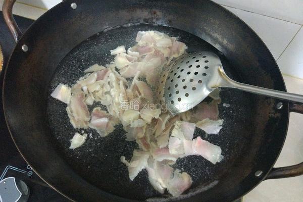 黄鳝汇腊肉的做法图解2