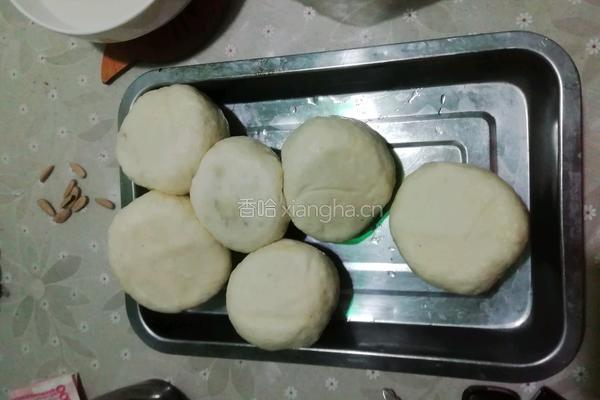 豆芽菜包的做法图解1