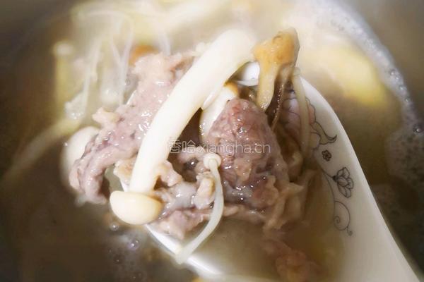 牛肉菌菇汤的做法图解9