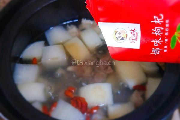 牛腩萝卜汤的做法图解6