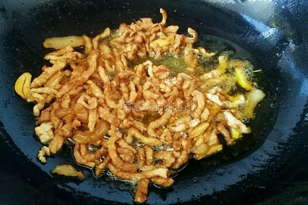 韭菜炒肉丝的做法图解6