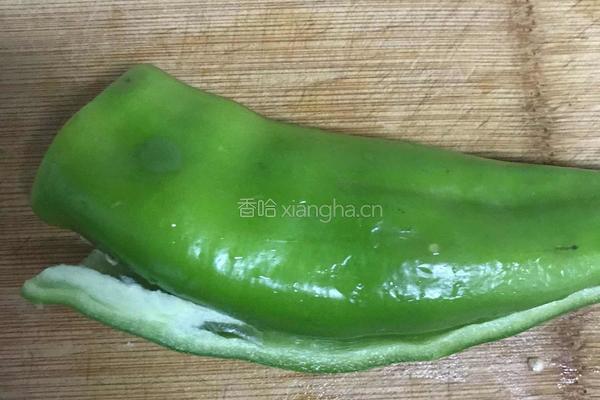 辣椒炒蛋的做法图解2