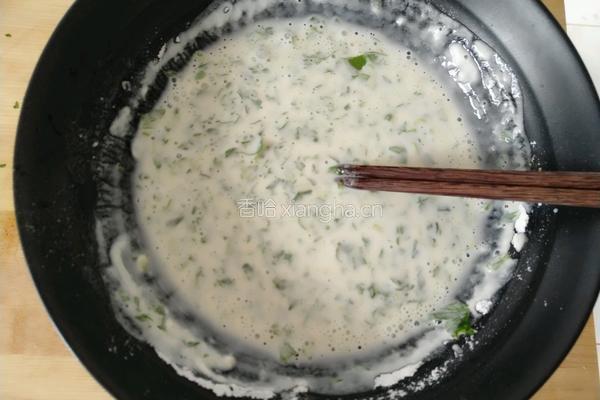 芹菜叶鸡蛋饼的做法图解4