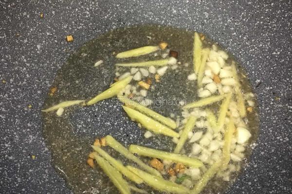 煎煮马头鱼的做法图解2